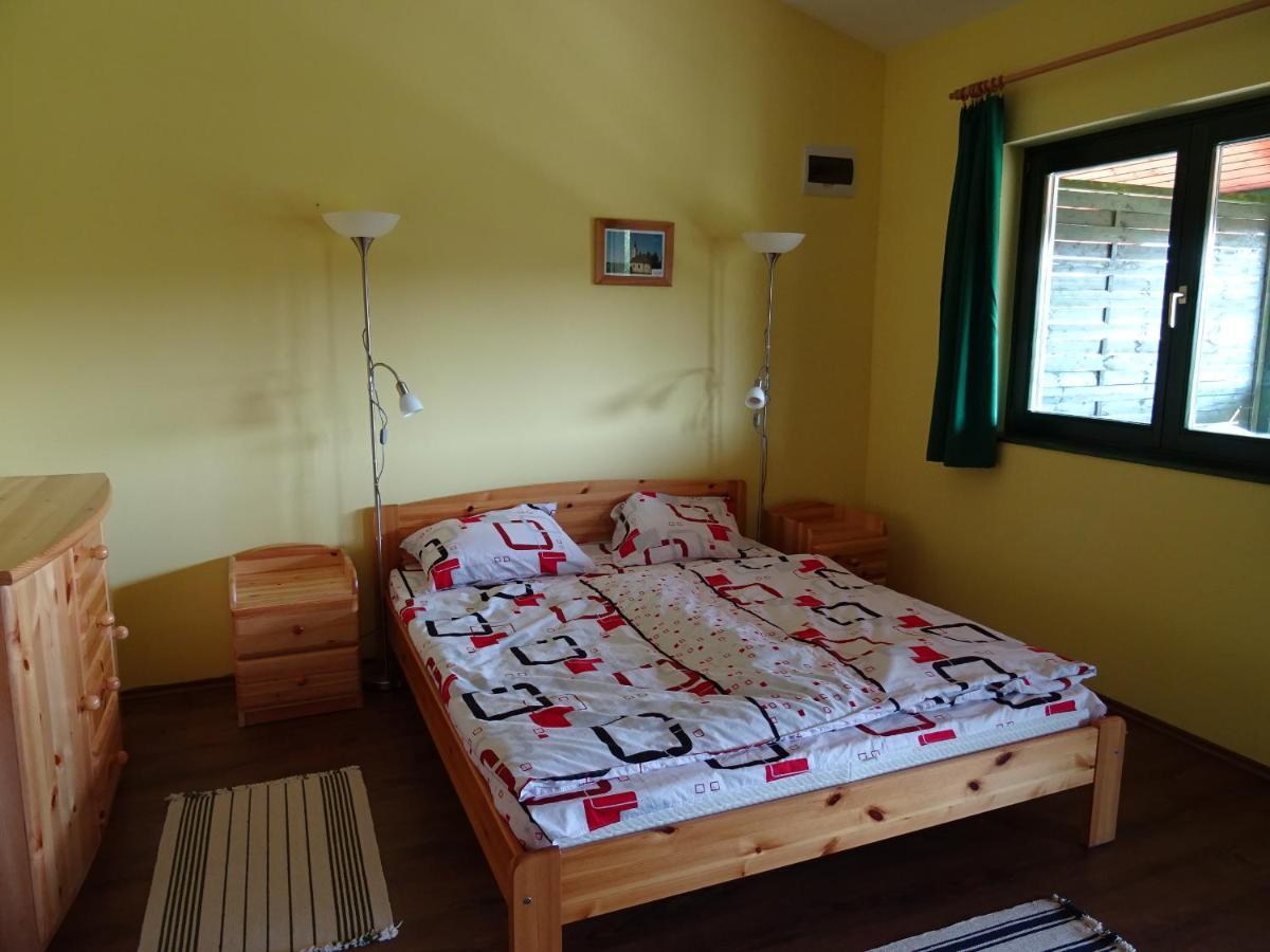 Kisrejtek Apartmanhaz Lispeszentadorján Dış mekan fotoğraf